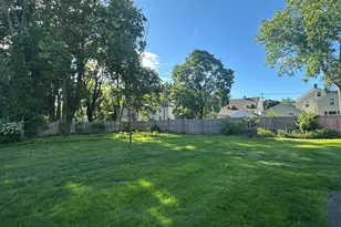 45 Jaenicke Ln, Hamden, CT 06517 - Photo 7