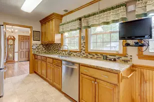164 Sherwood Dr, Torrington, CT 06790 - Photo 11