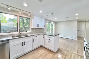 34 Crescent Rd, Westport, CT 06880 - Photo 15