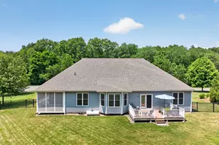 15 Claire Ln, Bloomfield, CT 06002 - Photo 35