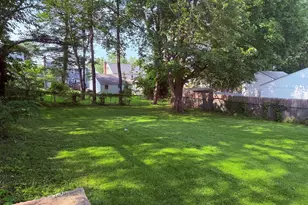 44 Haddam St, Hartford, CT 06106 - Photo 19
