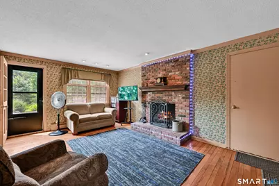 96 Fox Run Drive, Southington, CT 06489 - Photo 3