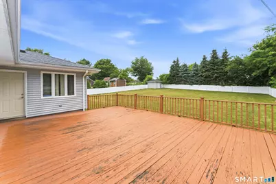883 Sawmill Road, West Haven, CT 06516 - Photo 33