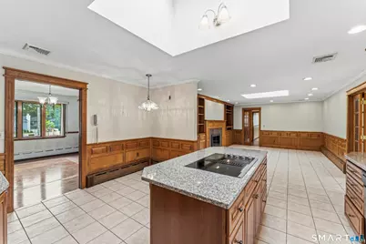 883 Sawmill Road, West Haven, CT 06516 - Photo 11