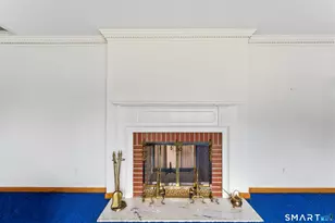 883 Saw Mill Rd, West Haven, CT 06516 - Photo 5