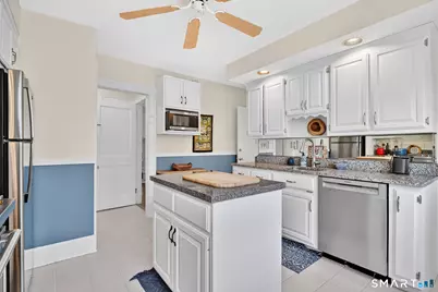 38 Price Boulevard, West Hartford, CT 06119 - Photo 11