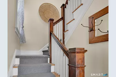 38 Price Boulevard, West Hartford, CT 06119 - Photo 3