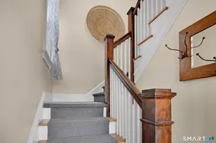 38 Price Blvd, West Hartford, CT 06119 - Photo 3