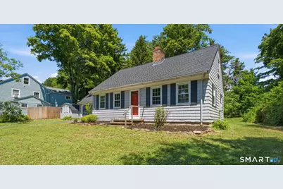 2 Tunxis Street, Farmington, CT 06032 - Photo 3