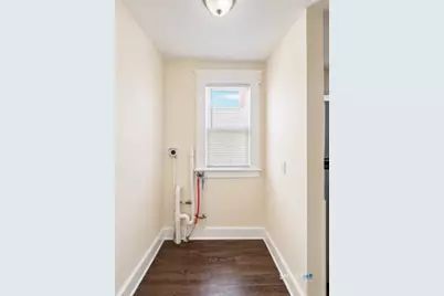 40-44 Vine Street #3, Bridgeport, CT 06604 - Photo 3