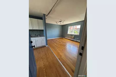 36 Woodbury Avenue #2F, Norwalk, CT 06850 - Photo 1