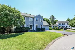 105 Secret Hollow Rd, Monroe, CT 06468 - Photo 3
