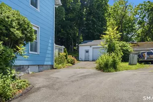 24 Summit St, Meriden, CT 06450 - Photo 3