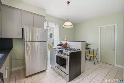 24 Summit Street, Meriden, CT 06450 - Photo 17