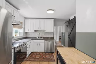 200 Newington Rd, West Hartford, CT 06110 - Photo 15