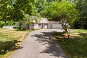 432 Green Hollow Rd, Killingly, CT 06239 - Photo 37