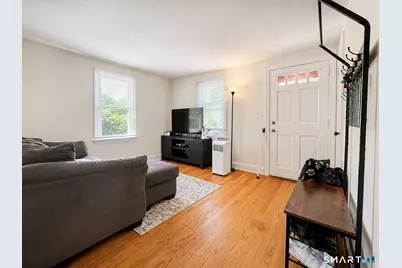 43 Essex Street, Manchester, CT 06040 - Photo 5