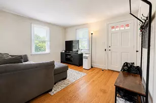43 Essex St, Manchester, CT 06040 - Photo 5