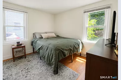 43 Essex Street, Manchester, CT 06040 - Photo 11