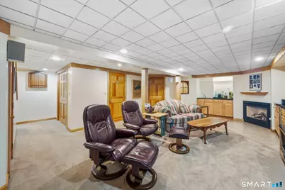 21 Watson Drive, Simsbury, CT 06092 - Photo 39