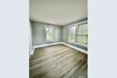 11 Betts Place, Norwalk, CT 06855 - Photo 3