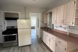 11 Betts Pl, Norwalk, CT 06855 - Photo 13