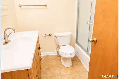 245 Cherry Avenue #E24, Watertown, CT 06795 - Photo 7