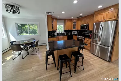 561 River Road, Greenwich, CT 06807 - Photo 3