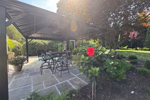 561 River Rd, Greenwich, CT 06807 - Photo 5