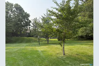 407 Montauk Lane #B, Stratford, CT 06614 - Photo 3
