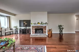 407 Montauk Ln, Stratford, CT 06614 - Photo 15