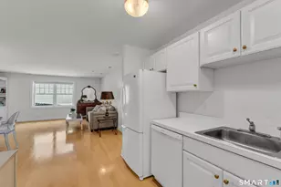 80 Southwick Ct, Cheshire, CT 06410 - Photo 9
