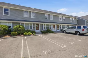 305 Mariners Walk, Milford, CT 06460 - Photo 37