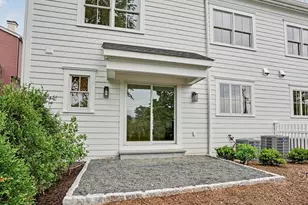 195 S Water St, Greenwich, CT 06830 - Photo 23