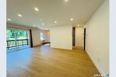 29 Balance Rock Road #5, Seymour, CT 06483 - Photo 3