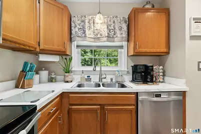 350 Bristol Street #C5, Waterbury, CT 06708 - Photo 13
