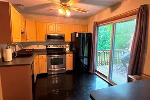 102 Potuccos Ring Rd, Wolcott, CT 06716 - Photo 9