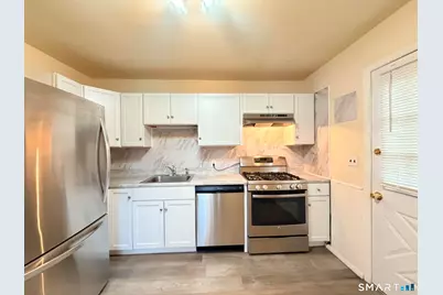 6 Fifth Street, Danbury, CT 06810 - Photo 7