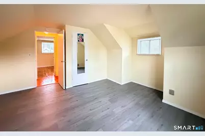 6 Fifth Street, Danbury, CT 06810 - Photo 17