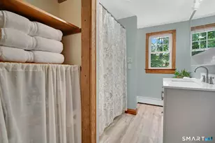 139 Warren Ave, Vernon, CT 06066 - Photo 13