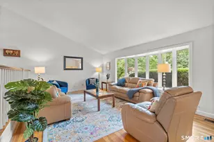 8 Huckleberry Dr S, Norwalk, CT 06850 - Photo 7