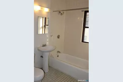 60 Nesbit Avenue, West Hartford, CT 06119 - Photo 9