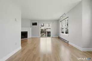 10 Taft Pt, Waterbury, CT 06708 - Photo 5