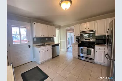 71 Fennbrook Road, West Hartford, CT 06119 - Photo 13