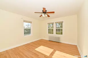 146 Warsaw St, Fairfield, CT 06825 - Photo 11