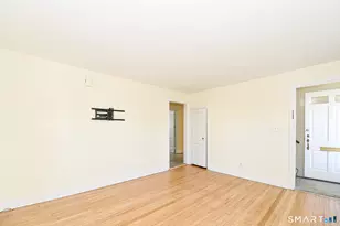 146 Warsaw St, Fairfield, CT 06825 - Photo 5