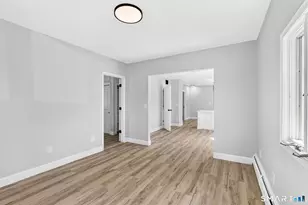 35 Front Ave, West Haven, CT 06516 - Photo 11