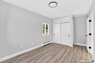 35 Front Ave, West Haven, CT 06516 - Photo 17