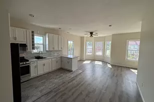 236 Brooks St, Bridgeport, CT 06608 - Photo 3