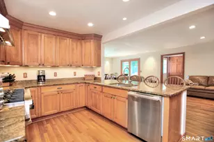 25 Sunset Dr, Weston, CT 06883 - Photo 5